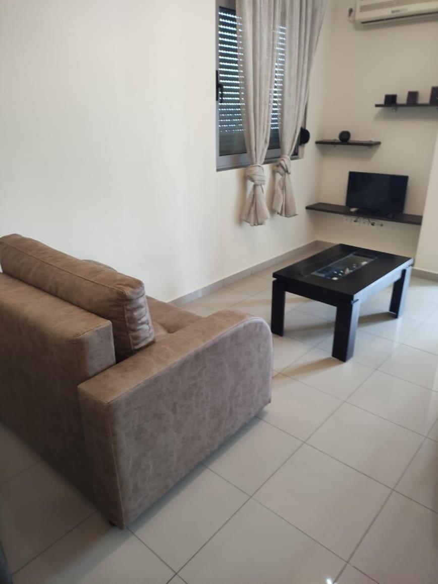 Adam Apartments Sarandë Esterno foto